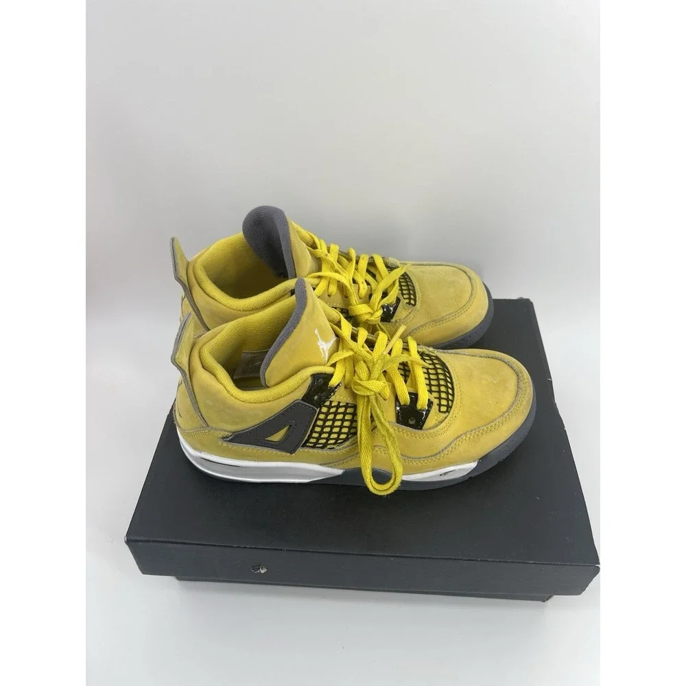 Size 2Y US -‎ Air Jordan 4 Retro Tour Yellow Boys